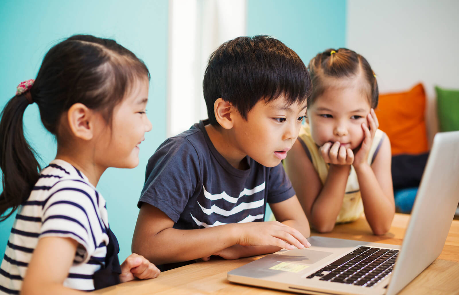 Introducing Kids to Basic Computer Skills
